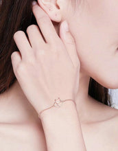 Load image into Gallery viewer, Evelyn original cute cat bracelet rose gold plated sterling silver S925 bracelet European and American popular female jewelry